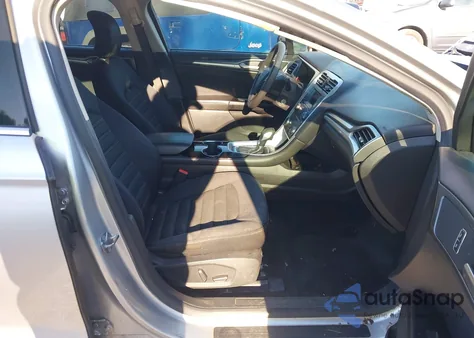 2015 Ford Fusion Se from USA, damaged, VIN 1FA6P0H74F5124667